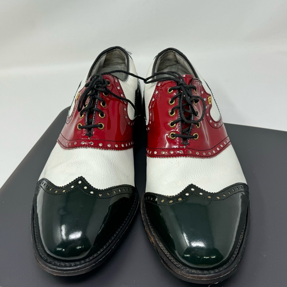 Vintage FootJoy Classics Golf Shoes Size 10.5 Wing Tip Style #50802  no Spikes
